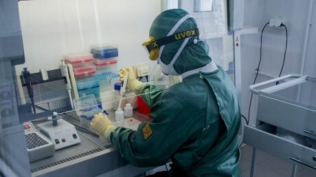 Вирусолог ответил, способна ли прививка от гриппа защитить от тяжелой формы коронавируса