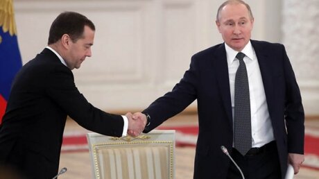 "Не все получилось", - Медведев и все правительство покидают посты - реакция Путина