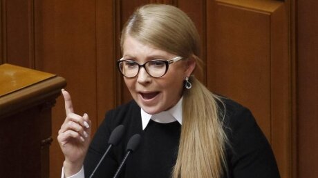 "Украина летит в пропасть", - Тимошенко взывает к срочным мерам по спасению страны