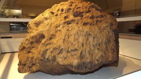 ​Челябинский метеорит самостоятельно открыл защитный купол – видео загадочного инцидента 