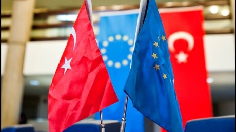 Европарламент проголосовал за жесткие санкции против Турции