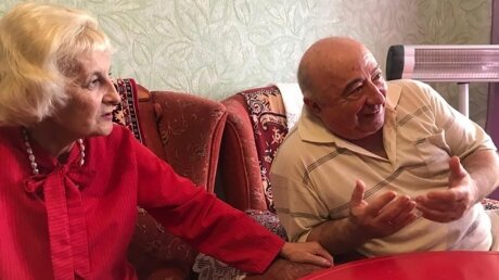 На Украине пенсионер пригрозил взорвать квартиру родителей Владимира Зеленского и назвал причину