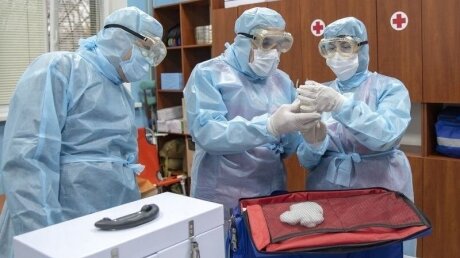 Зеленский вслед за Россией отправляет медиков в Италию для борьбы с коронавирусом