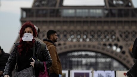 ​Франция "утопает" в эпидемии COVID-19 – власти начали освобождать террористов