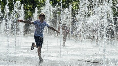 Аномальная жара в Москве: в столице побит очередной температурный рекорд впервы за 128 лет