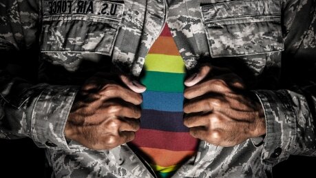 В армии США разрешат служить трансгендерам