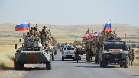 Американские бронемобили "преследовали" российский конвой в Сирии 