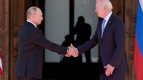 "Готовы к переговорам", – в Кремле озвучили цель диалога Путина с Байденом 