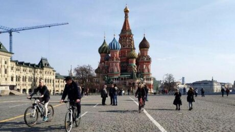 СМИ: в Москве собираются ввести "карантинные" цифровые пропуска для передвижения