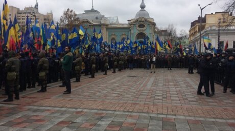 Лидер радикалов Билецкий огласил жесткие требования протестующих к правительству и президенту в Верховной Раде