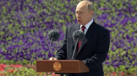 ​Путин обратился к медикам на Поклонной горе