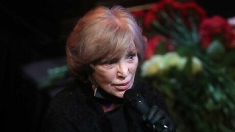 Остроумова на похоронах рассказала об отношении зрителей к Гафту: "От любви до ненависти один шаг"