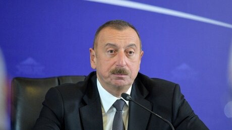 Алиев объявил об уничтожении двух ЗРК "С-300" в Карабахе