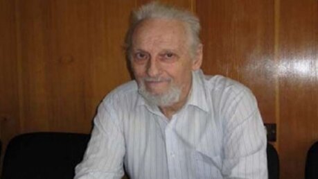 Врачи не спасли известного ученого Ивашева-Мусатова, выпившего "Крота" 