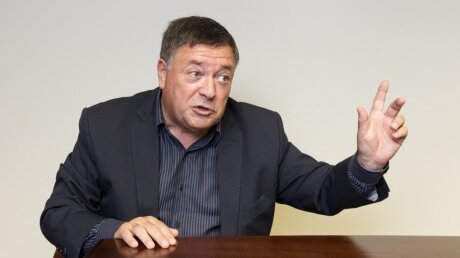 ​Калашников объяснил, почему Россия не будет присоединять Донбасс, как того хочет Симоньян