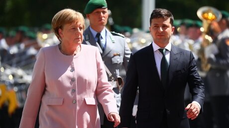 Меркель поддержала шаг Зеленского по Донбассу 