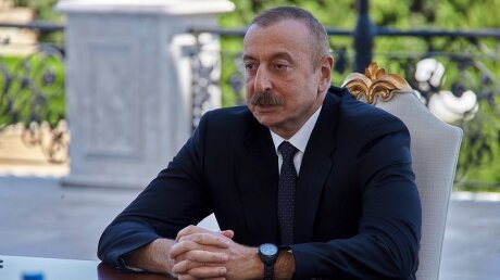 Алиев прояснил позицию по вводу миротворцев в Карабах