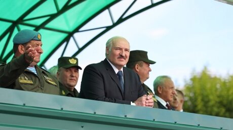Лукашенко о ВОВ: власти СССР "прошлепали" начало войны 