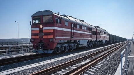 ​Запущено грузовое железнодорожное сообщение по Крымскому мосту: кадры с места событий
