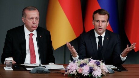 Эрдоган разозлил Макрона, сказав "правду" по Карабаху
