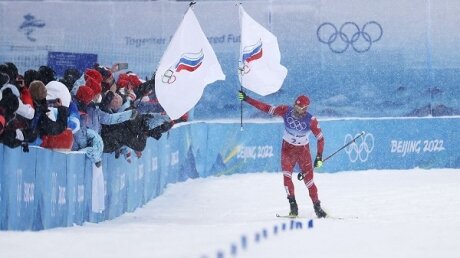 Российские лыжники выиграли "золото" Олимпиады в эстафете впервые за 42 года – кадры финиша