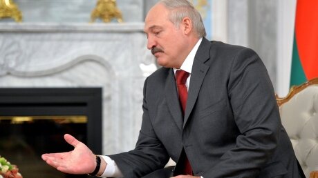 Лукашенко призвал Украину пойти на "непопулярный шаг" для прекращения войны в Донбассе 