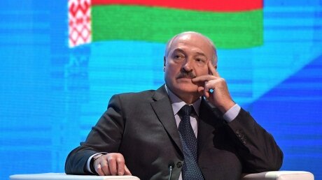 "Нет в них опасности", - Лукашенко рассказал о зарыдавшем Бабарико