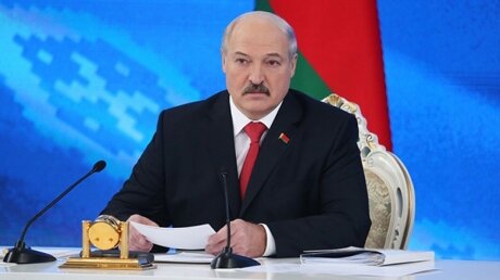 Лукашенко: "Коронавирус мне подкинули" 