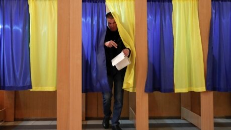 Россияне оценили победу Зеленского на выборах президента Украины