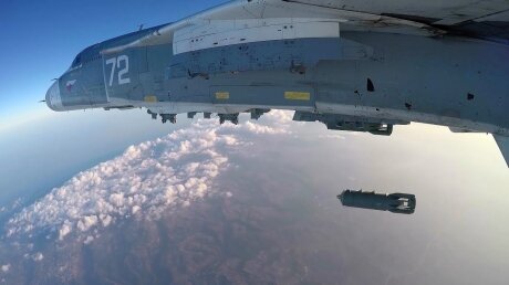 ​Бомбардировщики ВСК России нанесли удар по сирийским боевикам в Идлибе