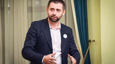 "Страна, которая значительно меньше", - у Зеленского пригрозили Грузии из-за Саакашвили 
