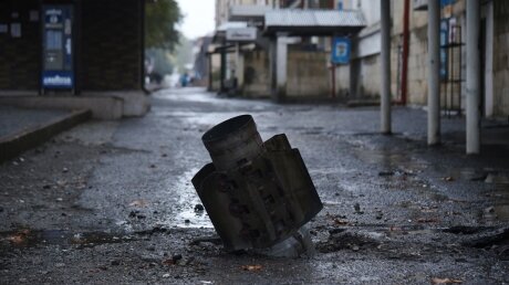 Момент ракетного удара по азербайджанскому городу Гянджа попал на видео 