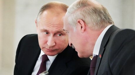 Путин пообещал Лукашенко передать Белоруссии технологию производства вакцины от коронавируса