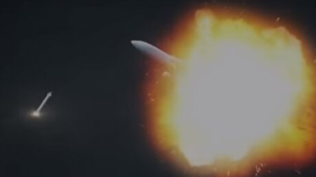 Иранская ракета пробила кабину украинского самолета – эксперты нашли доказательства
