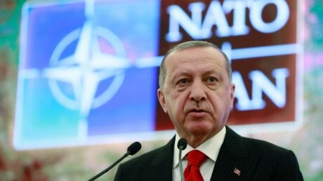 ​Конгрессмены США призывают Вашингтон исключить Турцию из НАТО, анонсировав соответствующий законопроект