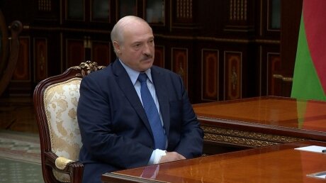 Лукашенко обвинил сторонников Навального в "агрессии" против Белоруссии 