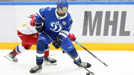 Хоккеиста "Динамо" Валентина Родионова не спасли после травмы - скончался в реанимации