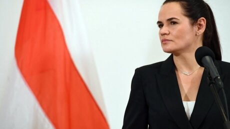 Тихановская рассказала о "панике" Лукашенко: "Разрушает себя сам"