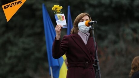 Протестующие в Кишиневе дали Додону срок, пока Санду нанесла удар по правительству