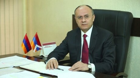 Экс-министр обороны Армении Оганян тяжело ранен в боях за Шуши - СМИ