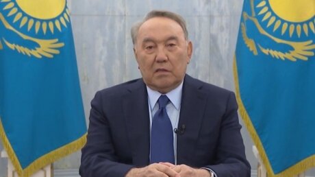 Назарбаев призвал народ Казахстана поддержать Токаева, назвав себя пенсионером