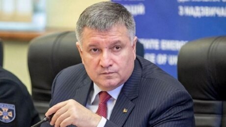 "Придется сидеть, как в Европе", - Аваков сделал заявление о карантине на Украине