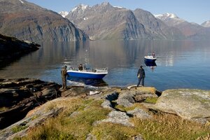 норвегия, перекинулась лодка с туристами, погиб россиянин