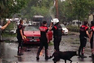 Стамбул, Турция, взрыв, теракт, остановка, правоохранительные органы, скорая помощи, взрывчатка