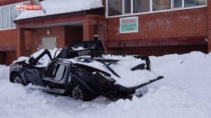 новости россии, янао, губинский, коммунальщики, лед разрушил автомобили