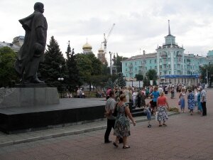 луганск, взрыв, происшествия, площадь героев вов, центр города, общество, лнр, украина, донбасс