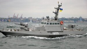 Украина, адмирал, военное сопровождение, гражданские суда, блокировке Керченского пролива, мненеие