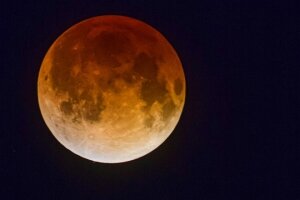 лунное затмение, кроваво-красное лунное затмение, смотреть онлайн, природные явления