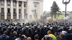 правый сектор, радикалы, националисты, штурм, верховная рада, протесты, митинг, киев, украина