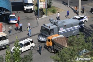 Армения, Ереван, полиция, заложники, захват, здание, оппозиция